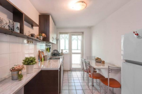 Spacious and Cozy 3 BR Apartment in Downtown Sofia